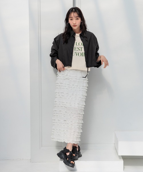 LOWRYS FARM（ローリーズファーム）の「ドロストクロップドシャツＬＳ 996959（シャツ/ブラウス・レディース・ホワイト/ブラック/ライトブルー・FREE）」の7枚目の写真