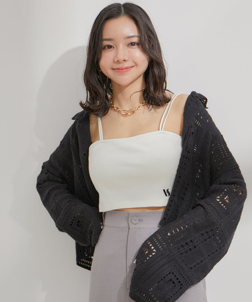 VIS(ビス)の「【選べる着丈】カップ付きロゴ刺繍Wストラップキャミソール【洗える】(キャミソール・レディース・ブラック/オフホワイト/ホワイト・FREE/FS)」の6枚目の写真