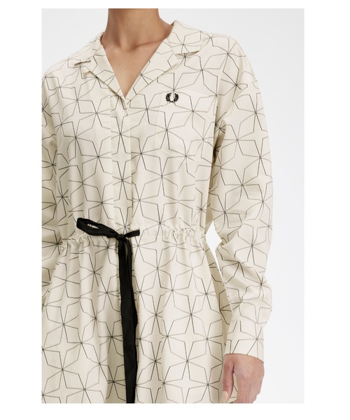 FRED PERRY（フレッドペリー）の「Geometric Print Shirt Dress