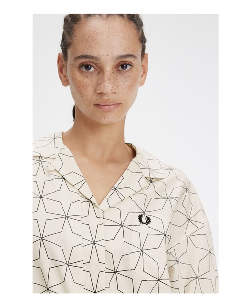 FRED PERRY（フレッドペリー）の「Geometric Print Shirt Dress