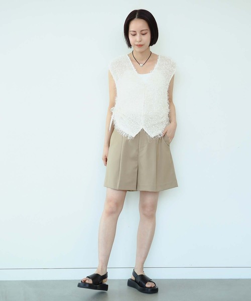 Ray BEAMS(レイビームス)の「Ray BEAMS / 1タック ショートパンツ(その他パンツ・レディース・ブラック/ベージュ・1/0)」の15枚目の写真