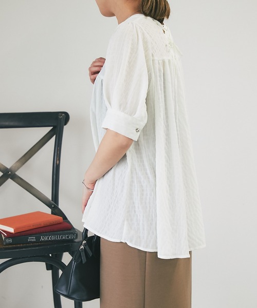 un dix cors(アンディコール)の「バックレースアップブラウス(シャツ/ブラウス・レディース・ホワイト/グリーン/ブラック・FREE)」の10枚目の写真