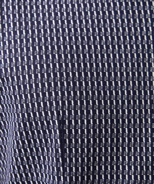 MICHEL KLEIN HOMME (ミッシェルクランオム)の「《日本製》立体柄ストレッチラッセル七分袖シャツ(シャツ/ブラウス・メンズ・ライトグレー/ネイビー/ピンク・MEDIUM/LARGE/X-LARGE)」の13枚目の写真