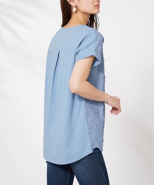 BELLUNA PLUS（ベルーナ）の「モチーフレース使いデザインプルオーバー（Tシャツ/カットソー・レディース・ラベンダー/セージグリーン/オフホワイト/ネイビー・MEDIUM/LARGE/X-LARGE）」の8枚目の写真