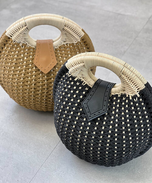 KOBE LETTUCE（コウベレタス）の「サークルカゴバッグ（ハンドバッグ・レディース・キャメル/ブラック・F）」の2枚目の写真