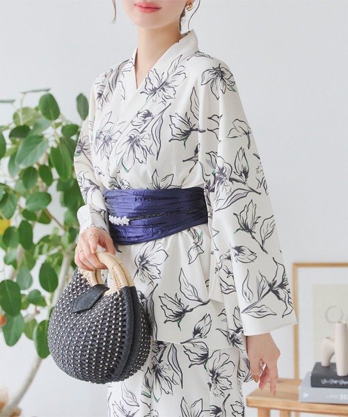 KOBE LETTUCE（コウベレタス）の「サークルカゴバッグ（ハンドバッグ・レディース・キャメル/ブラック・F）」の4枚目の写真