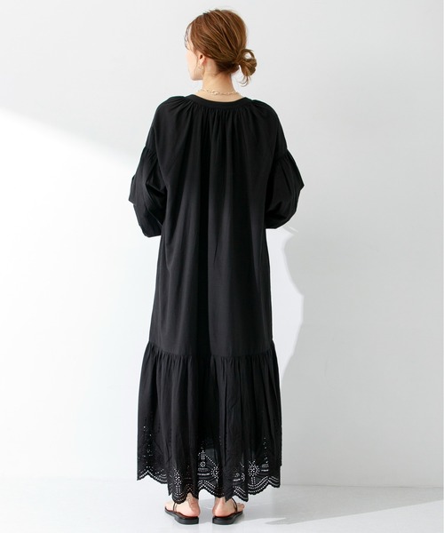 URBAN RESEARCH Sonny Label(アーバンリサーチサニーレーベル)の「エアリーコットンシフリーボイルワンピース(ワンピース・レディース・ブルー/ベージュ/ブラック・FREE)」の11枚目の写真
