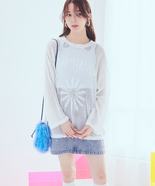 earth music&ecology(アースミュージックアンドエコロジー)の「チュールフリルミニショルダーバッグ(ショルダーバッグ・レディース・ブラック/アイボリー/ブルー・FREE)」の4枚目の写真