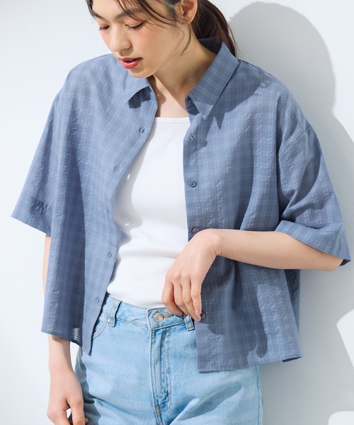 Honeys（ハニーズ）の「ショート丈シアーシャツ（シャツ