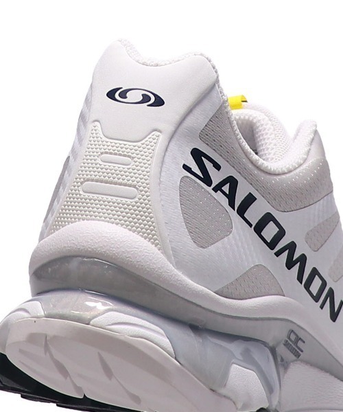 SALOMON(サロモン)の「SALOMON XT-4 OG / サロモン XT-4 OG(スニーカー・メンズ・ホワイト・26.5cm/26.0cm/25.5cm/25.0cm/24.5cm/29.0cm/28.5cm/28.0cm/27.5cm/27.0cm/24.0cm/30.0cm/23.0cm)」の7枚目の写真