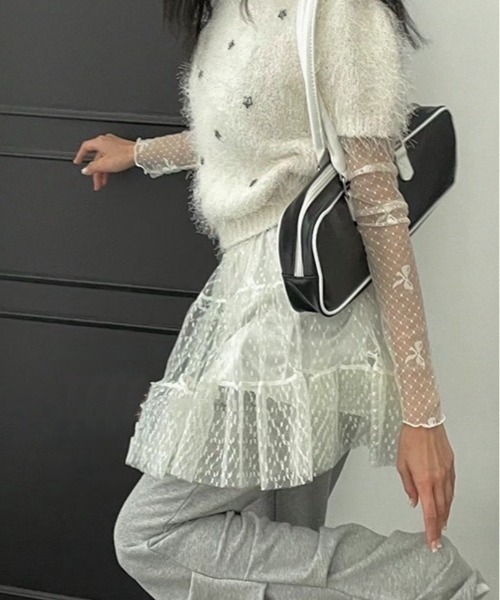 Per sist ence(パーシエンス)の「リボンドットシアーハーフネックメッシュトップス(Tシャツ/カットソー・レディース・ホワイト/ブラック・FREE)」の5枚目の写真