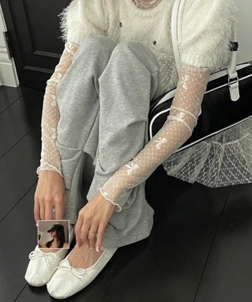 Per sist ence(パーシエンス)の「リボンドットシアーハーフネックメッシュトップス(Tシャツ/カットソー・レディース・ホワイト/ブラック・FREE)」の6枚目の写真