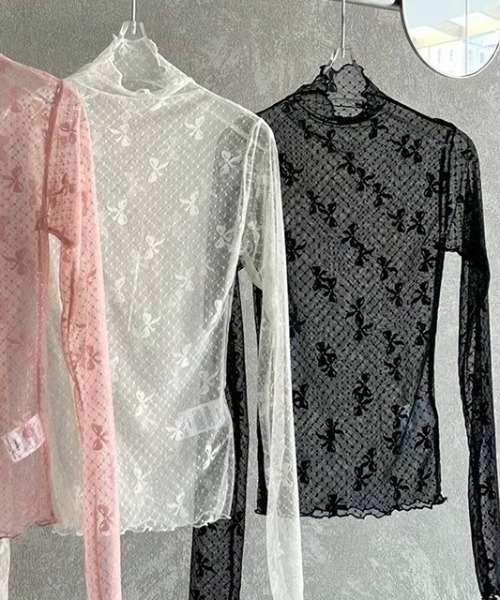 Per sist ence(パーシエンス)の「リボンドットシアーハーフネックメッシュトップス(Tシャツ/カットソー・レディース・ホワイト/ブラック・FREE)」の15枚目の写真