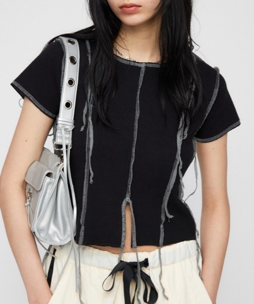 LAGUA GEM(ラグアジェム)の「THREAD DROOP トップス(Tシャツ/カットソー・レディース・ブラック/ネイビー/グレー/ブラウン・FREE)」の2枚目の写真