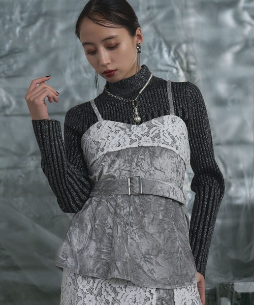 HARE(ハレ)の「ベロア*レースビスチェ(HARE)(ベスト・レディース・ブラック/グレー/ネイビー・FREE)」の3枚目の写真