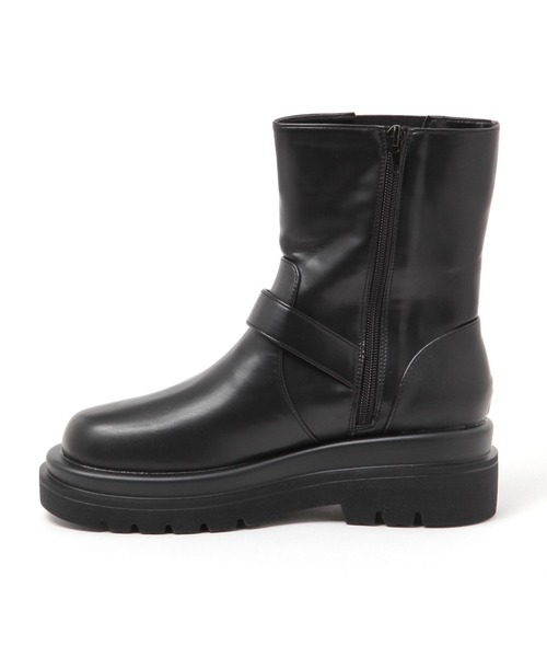 LAKOLE（ラコレ）の「ショートエンジニアブーツ / 138945（ブーツ・レディース・ブラック/ブラウン・LARGE/MEDIUM）」の3枚目の写真