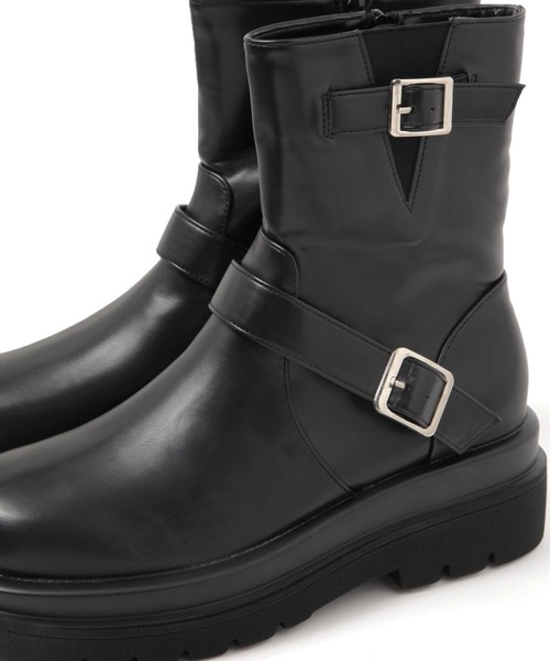 LAKOLE（ラコレ）の「ショートエンジニアブーツ / 138945（ブーツ・レディース・ブラック/ブラウン・LARGE/MEDIUM）」の8枚目の写真