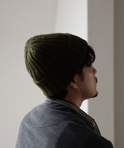 fennica（フェニカ）の「cableami / CASHMERE RIB W/CAP カシミアワッチキャップ（ニットキャップ/ビーニー・レディース・ロイヤルブルー/オリーブ/グレー・ONE SIZE）」の13枚目の写真