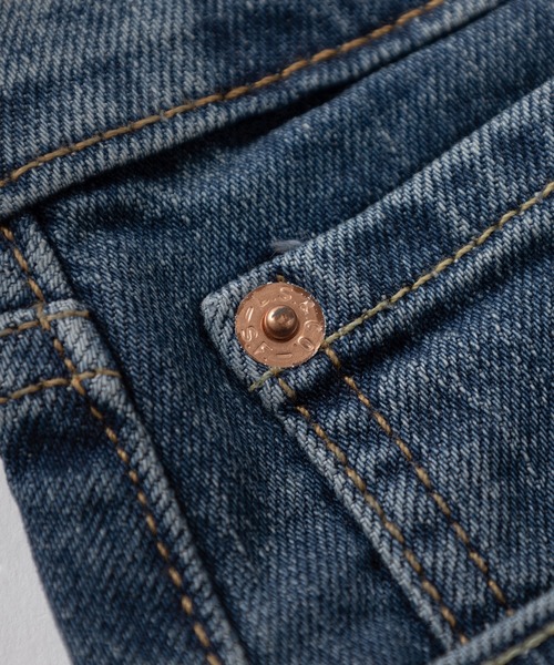 Levi's（リーバイス）の「【Levi’s/リーバイス】505 レギュラーストレート ストレッチ　5ポケット デニム/505 REGULAR STRAIGHT STRETCH DENIM/ジーンズ【ウォッシュ加工】（デニムパンツ・メンズ・ワンウォッシュ/ダークインディゴブルー/ライトインディゴブルー・28inch/29inch/30inch/31inch/32inch/33inch/34inch/36inch）」の10枚目の写真