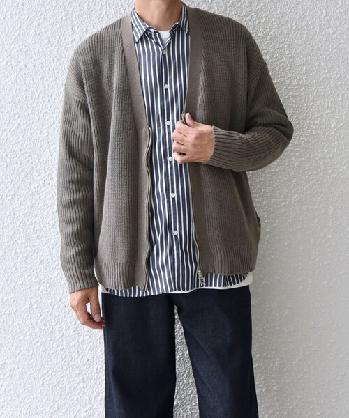 SHIPS any（シップス エニィ）の「SHIPS any:〈手洗い可能〉畦編み ドライバーズ Vネック ショート ジップ カーディガン◇（カーディガン/ボレロ・メンズ・ブラック/ブラウン/ダークグレー/ベージュ・MEDIUM/LARGE）」の7枚目の写真