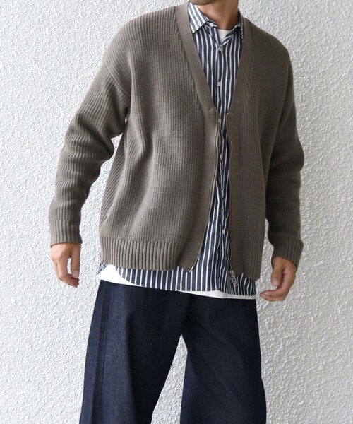 SHIPS any（シップス エニィ）の「SHIPS any:〈手洗い可能〉畦編み ドライバーズ Vネック ショート ジップ カーディガン◇（カーディガン/ボレロ・メンズ・ブラック/ブラウン/ダークグレー/ベージュ・MEDIUM/LARGE）」の9枚目の写真
