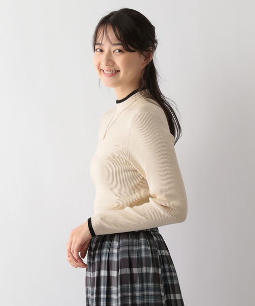 GLOBAL WORK Smile Seed Store（グローバルワーク スマイルシードストア）の「なめらかリブハイネック/116035（ニット/セーター・レディース・ブラック系その他/杢グレー/ブラック/ホワイト×ブラック/ホワイト系その他6/アイボリー/モカ/ブルー系その他6・LARGE/MEDIUM/X-LARGE/SMALL）」の12枚目の写真