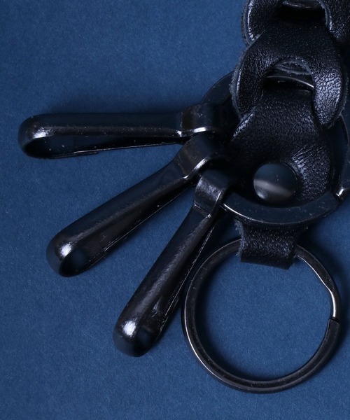 ANPAS(アンパス)の「MADE IN JAPAN Real Leather Metal Carabiner Key Ring/日本製 栃木レザー キーホルダー キーケース カラビナ メンズ レディース メタル(キーケース/キーアクセサリー・メンズ・ブラック系その他2/ブラウン系その他2/ブラウン系その他3/ブラウン系その他4/ブラック系その他/ブラウン系その他・FREE)」の8枚目の写真