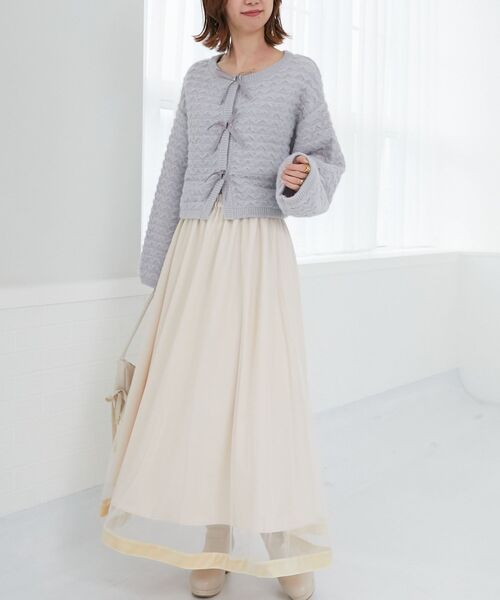 MAJESTIC LEGON（マジェスティックレゴン）の「フロントリボンショートカーディガン（カーディガン/ボレロ・レディース・ライトグレー/チャコールグレー/アイボリー/ライトピンク・MEDIUM）」の19枚目の写真