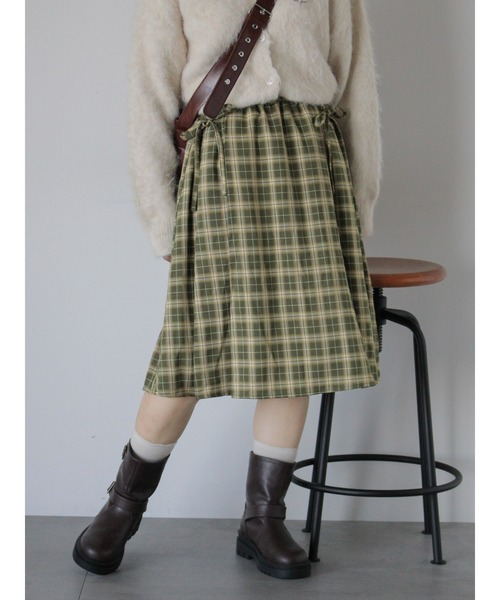 ehka sopo（エヘカソポ）の「前後2WAYチェックミディ丈スカート（スカート・レディース・チャコールグレー/ネイビー/グリーン・F）」の16枚目の写真