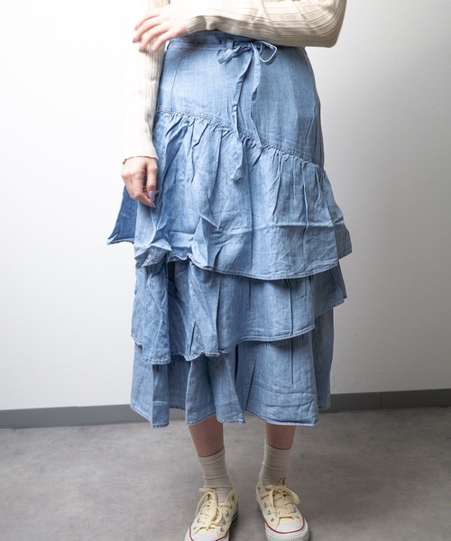 CIMARRON(シマロン)の「【CIMARRON JEANS】ランダムティアードスカート(スカート・レディース・ブルー・MEDIUM)」の5枚目の写真