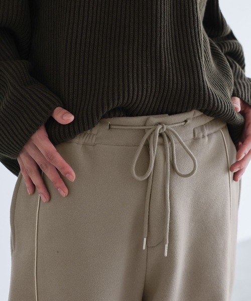 n'OrLABEL（ノアールレーベル）の「【SETUP対応】『裏起毛パイピングパンツ』（その他パンツ・メンズ・グレイッシュベージュ/ブラック・M/L）」の9枚目の写真