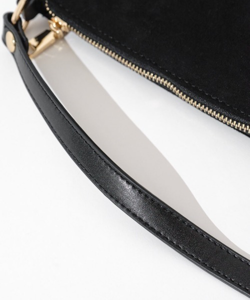 flower(フラワー)の「スエードライクショルダーバッグ(ショルダーバッグ・レディース・ブラック・FREE)」の5枚目の写真