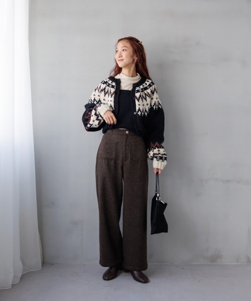 flower(フラワー)の「スエードライクショルダーバッグ(ショルダーバッグ・レディース・ブラック・FREE)」の21枚目の写真