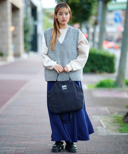 MT. RAINIER DESIGN(マウントレイニアデザイン)の「MT.RAINIER DESIGN パッカブルショルダートート バッグ(ショルダーバッグ・メンズ・ブラック/ベージュ・FREE)」の9枚目の写真
