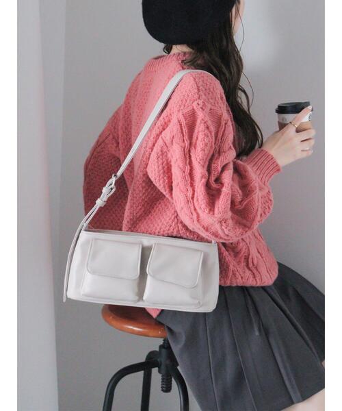 ehka sopo（エヘカソポ）の「ダブルポケットバッグ（ハンドバッグ・レディース・ベージュ/ブラック/シルバー・F）」の3枚目の写真