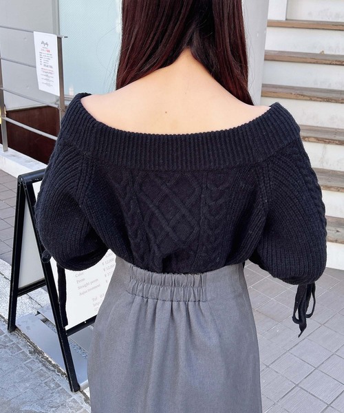 セール】袖リボンオフショルケーブルニット（ニット/セーター）｜INGNI