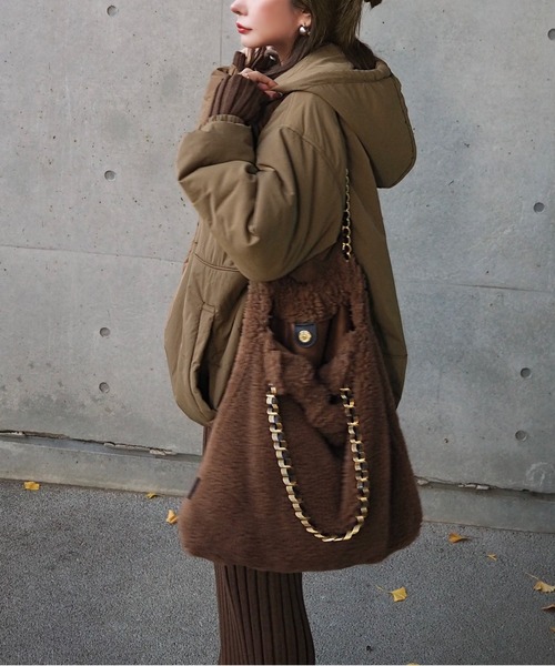 LAULEN(ローレン)の「oversized hooded light outerwear mod coat /オーバーサイズ フード付き モッズコート(モッズコート・レディース・ベージュ/ブラウン/アイボリー/ブラック・FREE)」の5枚目の写真