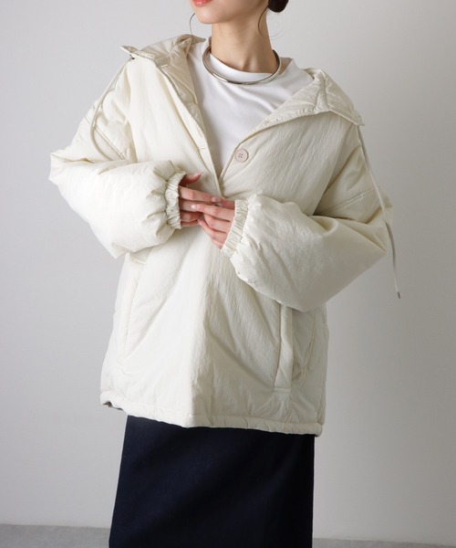 LAULEN(ローレン)の「oversized hooded light outerwear mod coat /オーバーサイズ フード付き モッズコート(モッズコート・レディース・ベージュ/ブラウン/アイボリー/ブラック・FREE)」の22枚目の写真