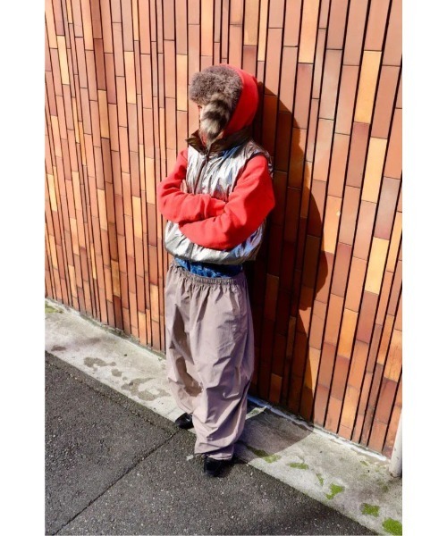 LOCALINA（ロカリナ）の「Re:hopping nylon pants（その他パンツ・メンズ・サンドベージュ/ブラック・FREE）」の6枚目の写真