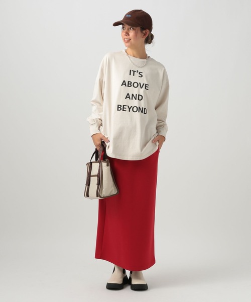 BAYFLOW（ベイフロー）の「[ゆるっと着られるオーバーサイズ]ピグメントロゴロングスリーブT（Tシャツ/カットソー・レディース・チャコール/ピンク/アイボリー/ブルー・SMALL/MEDIUM）」の13枚目の写真