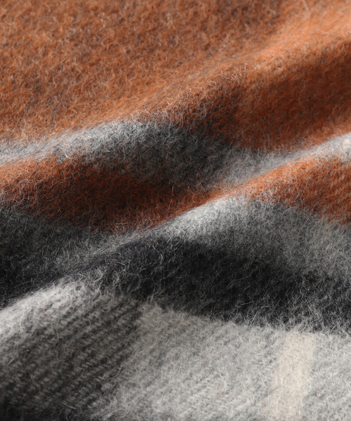 JOURNAL STANDARD relume（ジャーナルスタンダード　レリューム）の「Cashmere チェック マフラー（マフラー・メンズ・グリーン/レッド/グレー/ネイビー・FREE）」の8枚目の写真