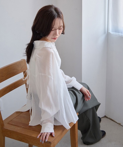 CHAN ME(チャンミ)の「バックスリットリボンシアーシャツ(シャツ/ブラウス・レディース・オレンジ/ピンク/ブルー/ブラック/ホワイト・MEDIUM/LARGE/X-LARGE)」の14枚目の写真