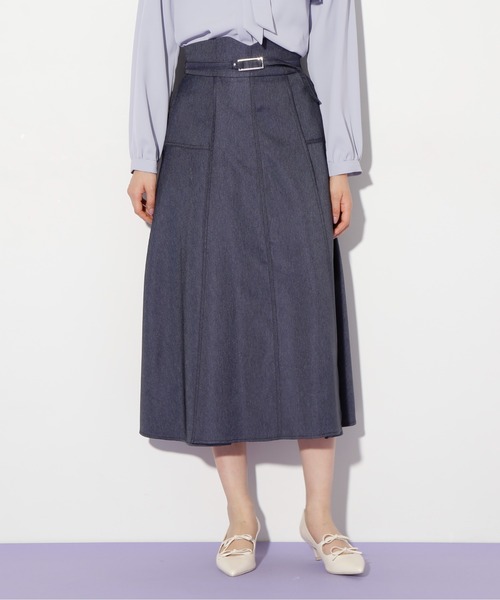 JILL by JILL STUART（ジルバイジルスチュアート）の「◇デニムライクステッチシリーズ2　フレアスカート（スカート・レディース・ホワイト/ブラック/インディゴブルー・MEDIUM/SMALL）」の9枚目の写真