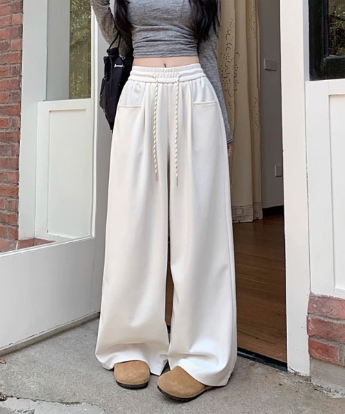 urge:(アージコロン )の「【URGE:】スウェット ワイド パンツ(スウェットパンツ・レディース・ブラック/グレー/ネイビー/オフホワイト・SMALL/X-LARGE/LARGE/MEDIUM)」の12枚目の写真