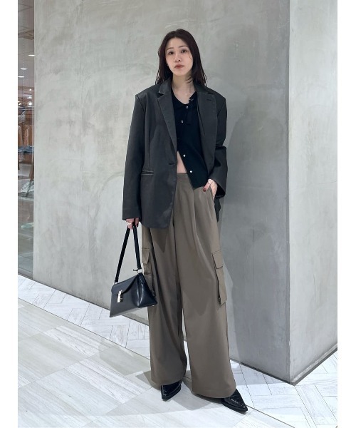 THROW by SLY(スローバイスライ)の「THROW MANNISH CARGO PT マニッシュ カーゴパンツ(カーゴパンツ・レディース・ベージュ/杢グレー・1/2)」の4枚目の写真