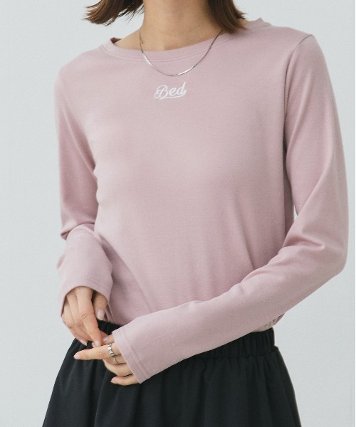 ad thie(アドティエ)の「ロゴ刺繍 スムース ロングTシャツ(Tシャツ/カットソー・レディース・ピンク/アイボリー/ブラック・FREE)」の21枚目の写真