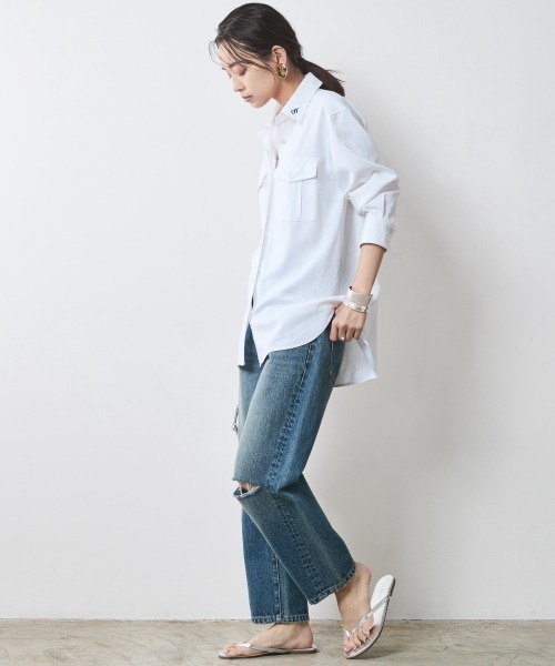 CHIC STYLE(シックスタイル)の「レーヨン麻アウトポケットシャツ<大きいサイズ有>シックスタイル(シャツ/ブラウス・レディース・オフホワイト/チャコール・5L/4L/3L/LL/L/M)」の3枚目の写真