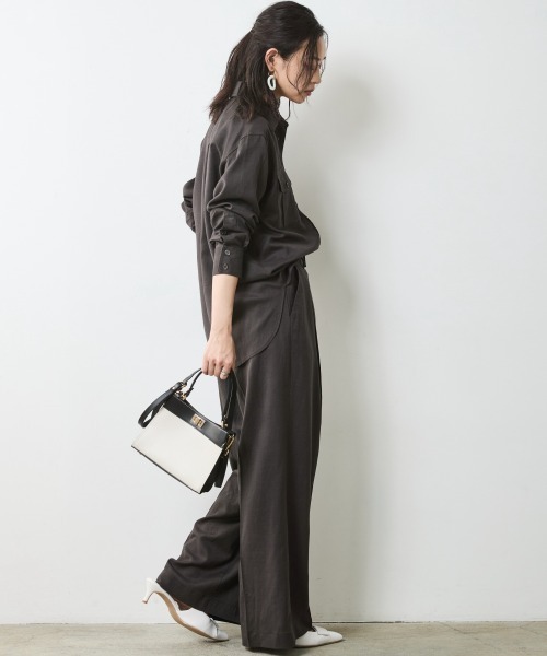 CHIC STYLE(シックスタイル)の「レーヨン麻アウトポケットシャツ<大きいサイズ有>シックスタイル(シャツ/ブラウス・レディース・オフホワイト/チャコール・5L/4L/3L/LL/L/M)」の17枚目の写真