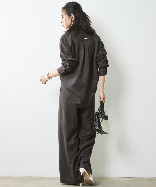 CHIC STYLE(シックスタイル)の「レーヨン麻アウトポケットシャツ<大きいサイズ有>シックスタイル(シャツ/ブラウス・レディース・オフホワイト/チャコール・5L/4L/3L/LL/L/M)」の18枚目の写真