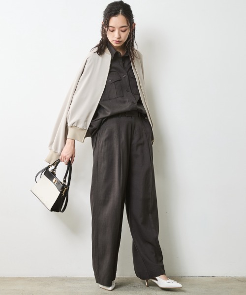 CHIC STYLE(シックスタイル)の「レーヨン麻アウトポケットシャツ<大きいサイズ有>シックスタイル(シャツ/ブラウス・レディース・オフホワイト/チャコール・5L/4L/3L/LL/L/M)」の21枚目の写真